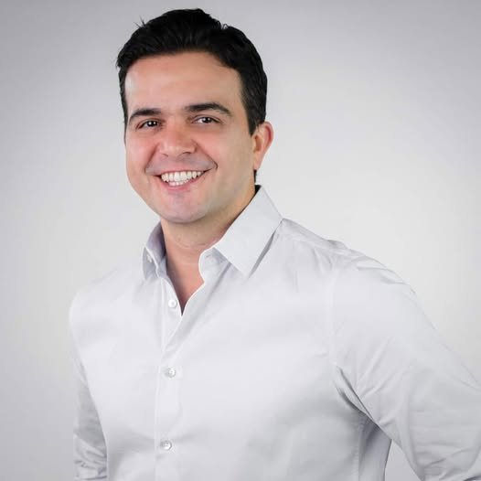 593749420 122166084284756477 423126340598759866 n