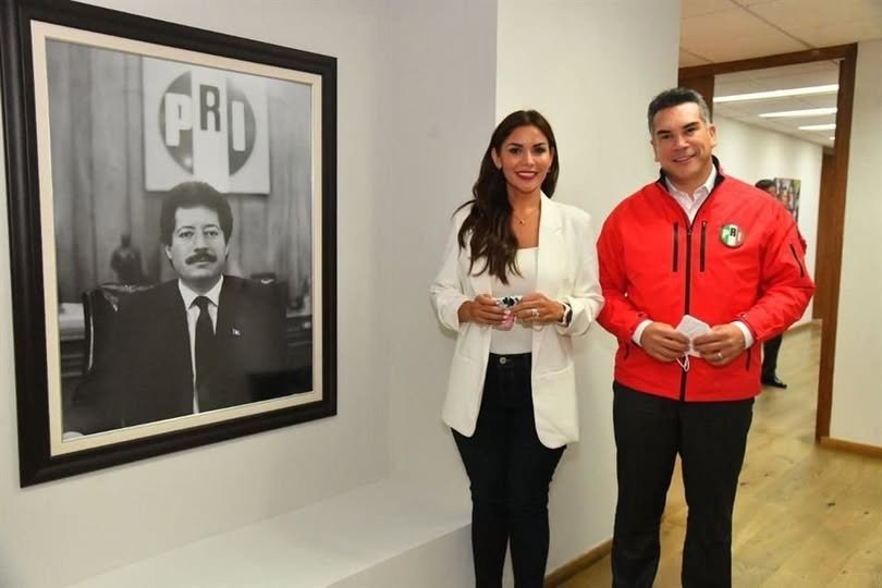 ¡Cae funcionaria de Monterrey! FGR detiene a Karina Barrón y estalla el ruido político por presunta falsedad y cohecho 645206179 122179748216756477 2305586391260937434 n